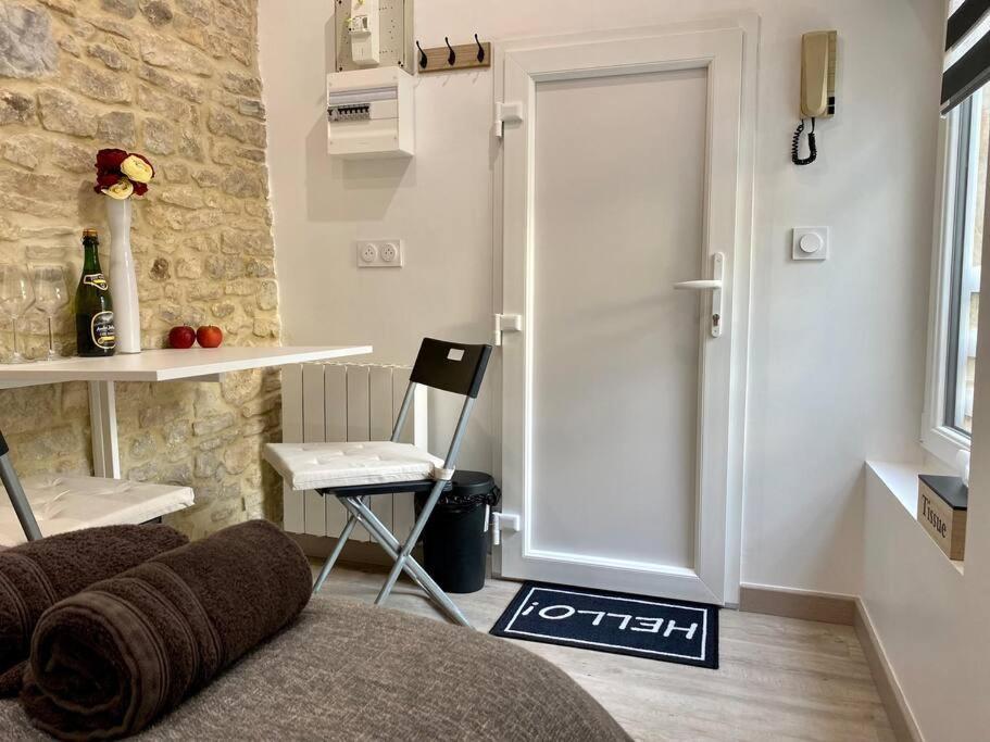 Bed In The City - Appart'Hotel - Historical Center Bayeux Exterior foto