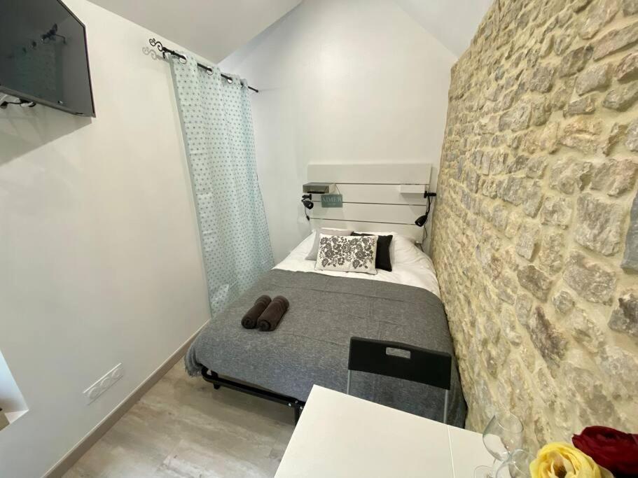 Bed In The City - Appart'Hotel - Historical Center Bayeux Exterior foto